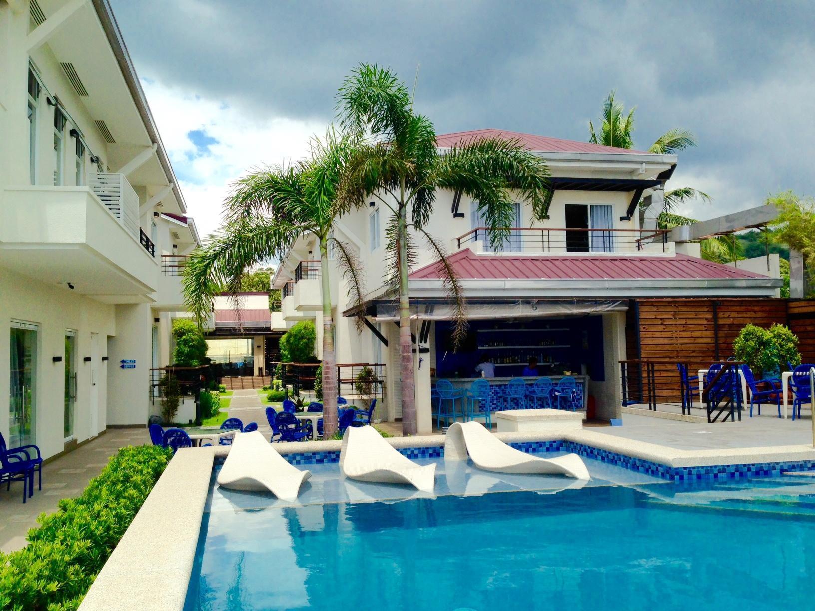 Icove Beach Hotel Olóngapo Exterior foto